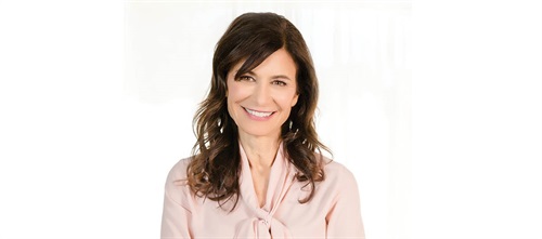3 Questions With Dr. Donna Galante Long-time editorial advisory board member, Donna Galante discusses what keeps her engaged after nearly four decades of practice, the challenges her practices face today and the changes they’ve instituted to solve them.